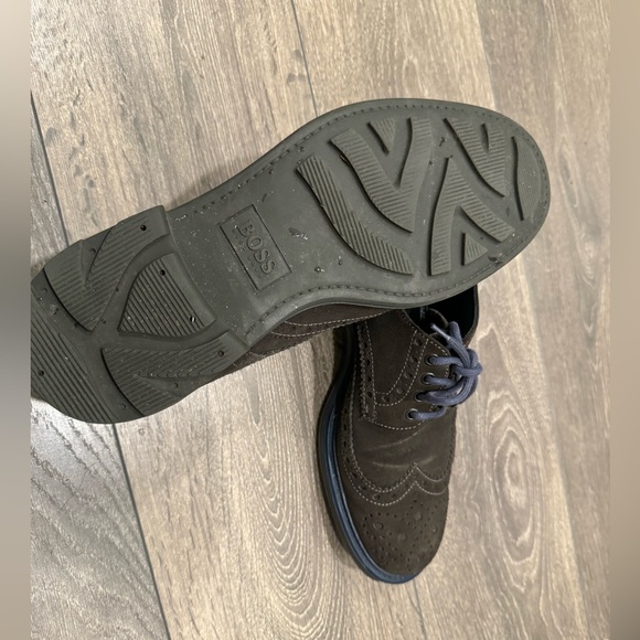 Boss Brogue Suede - Picture 2 of 3